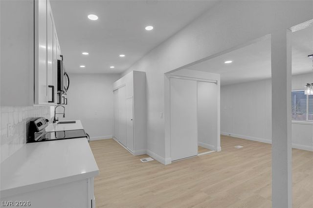 1141 West Chipmunk Road, Pahrump, NV 89048