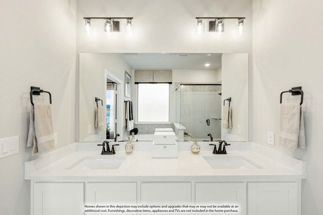 423 Atlas Cedar Drive, Glenn Heights, TX 75154
