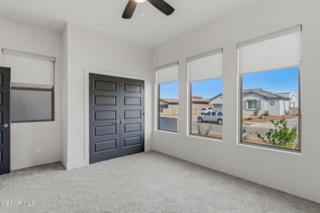 7372 MULE TEAM Drive, El Paso, TX 79911