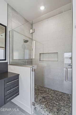 7372 MULE TEAM Drive, El Paso, TX 79911