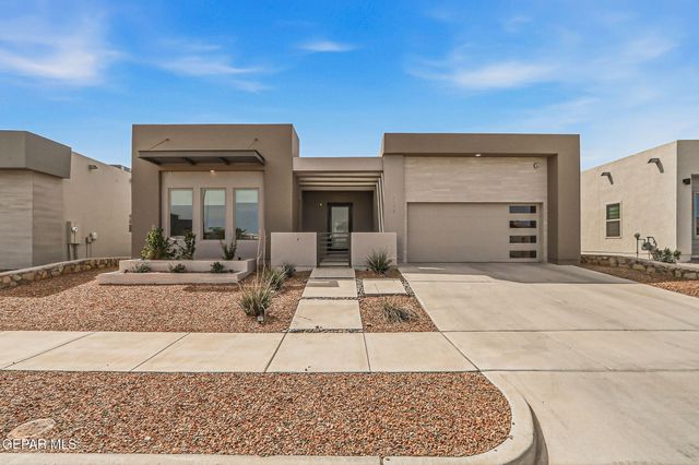 7372 MULE TEAM Drive, El Paso, TX 79911