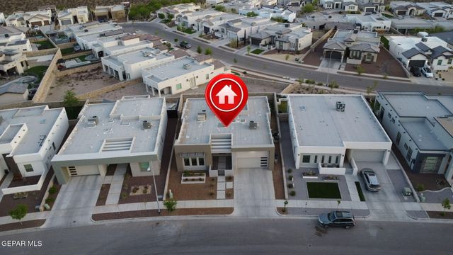 7372 MULE TEAM Drive, El Paso, TX 79911