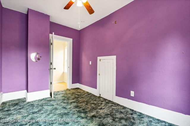 630 N Cochran Avenue, Charlotte, MI 48813