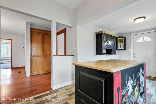 630 N Cochran Avenue, Charlotte, MI 48813