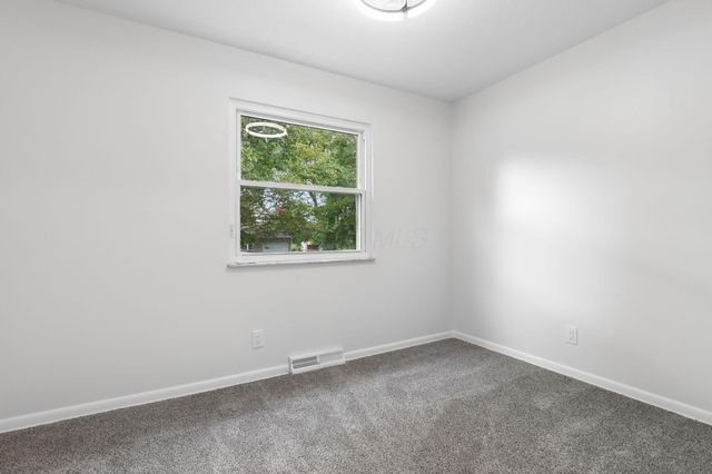 6446 Ambleside Drive, Columbus, OH 43229