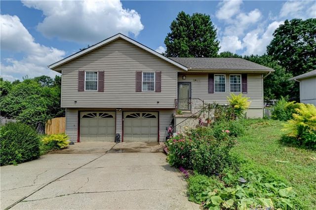 2400 NW 84th Terrace, Kansas City, MO 64154