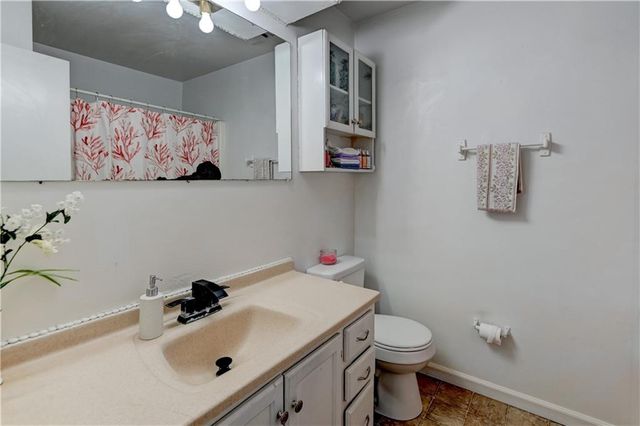 2400 NW 84th Terrace, Kansas City, MO 64154