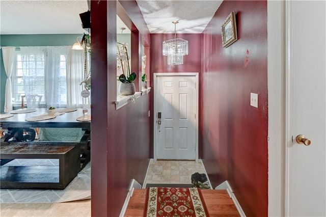 2400 NW 84th Terrace, Kansas City, MO 64154