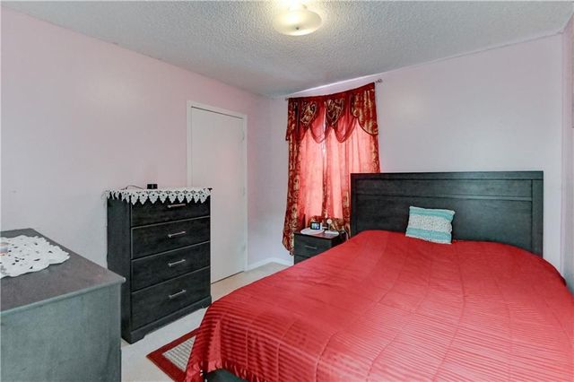 2400 NW 84th Terrace, Kansas City, MO 64154