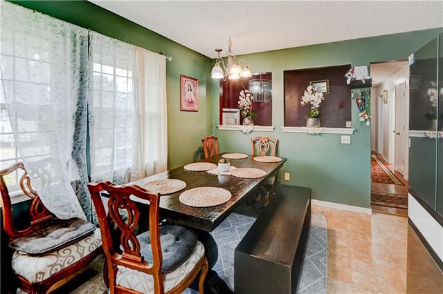 2400 NW 84th Terrace, Kansas City, MO 64154
