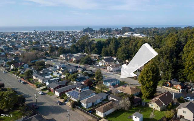 1002 Cedar Street, Fort Bragg, CA 95437