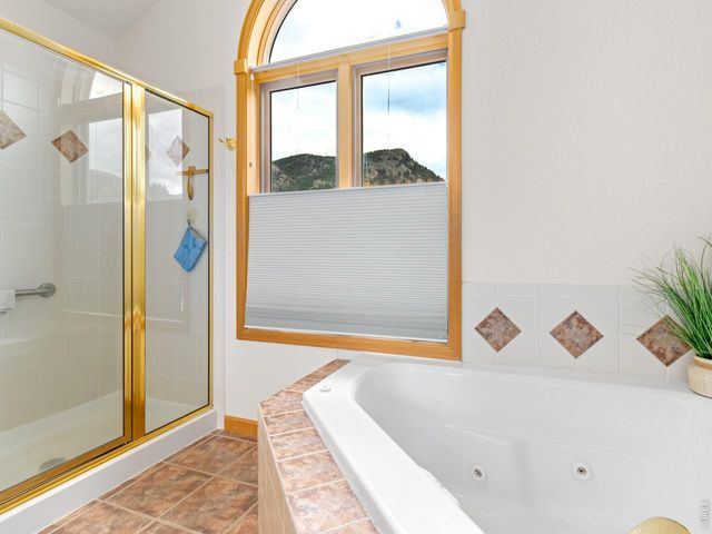 680 Cedar Ridge Cir, Estes Park, CO 80517