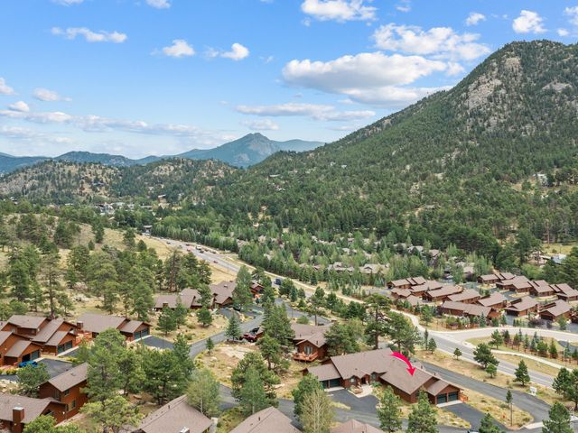 680 Cedar Ridge Cir, Estes Park, CO 80517
