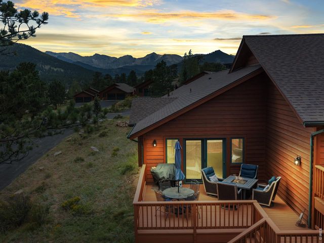 680 Cedar Ridge Cir, Estes Park, CO 80517
