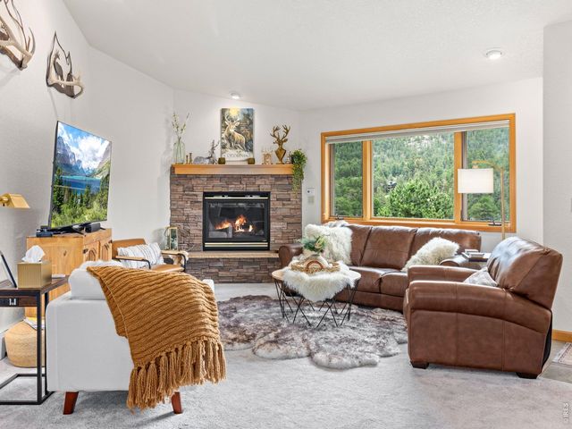 680 Cedar Ridge Cir, Estes Park, CO 80517