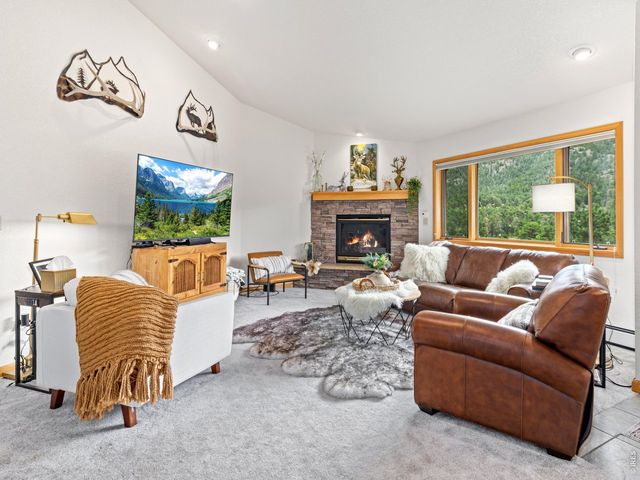 680 Cedar Ridge Cir, Estes Park, CO 80517