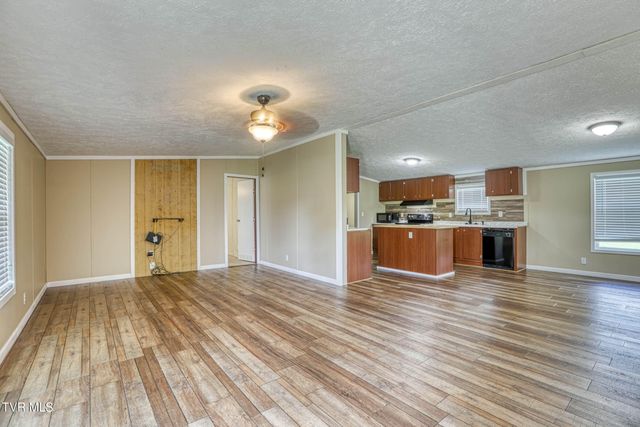 246 Christian Bend Road, Church Hill, TN 37642