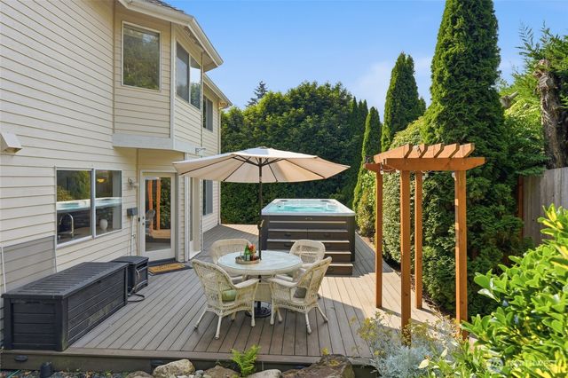 10210 NE 154th Street, Bothell, WA 98011