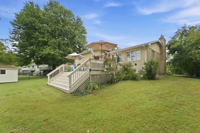 305 Lady Lane, Michigan City, IN 46360