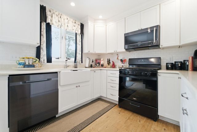305 Lady Lane, Michigan City, IN 46360