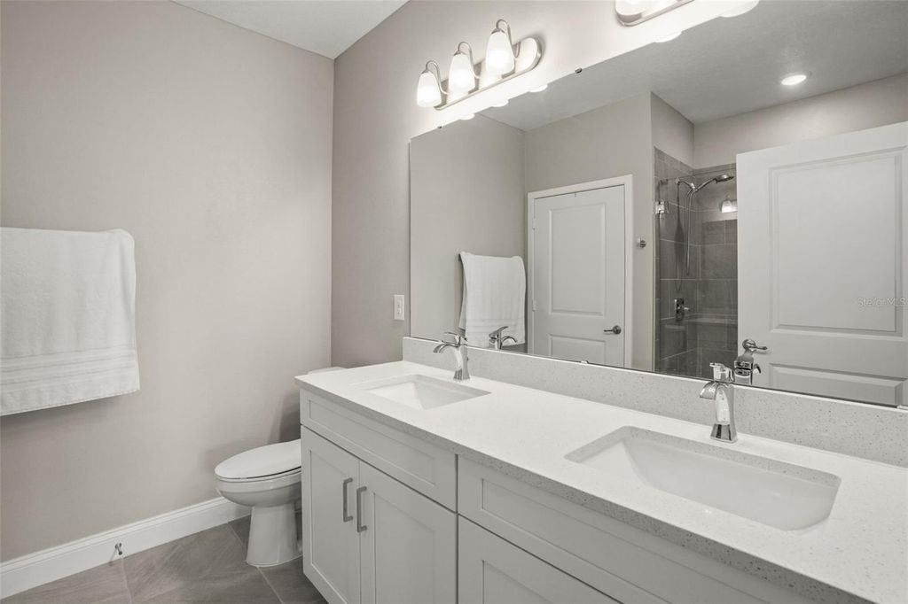 Image 12 of property listing at 7557 LAUREATE BOULEVARD 6208, Orlando, FL 32827