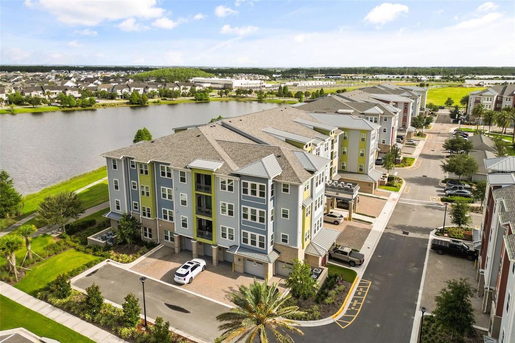 Image 34 of property listing at 7557 LAUREATE BOULEVARD 6208, Orlando, FL 32827