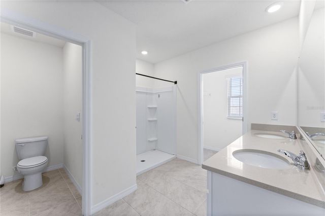 5038 FOXGLOVE CIRCLE, Lakeland, FL 33811