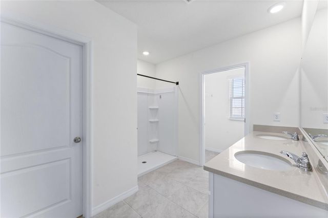 5038 FOXGLOVE CIRCLE, Lakeland, FL 33811