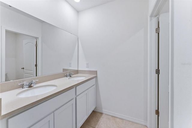 5038 FOXGLOVE CIRCLE, Lakeland, FL 33811