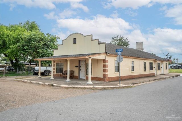 100 S Iowa Avenue, Weslaco, TX 78596