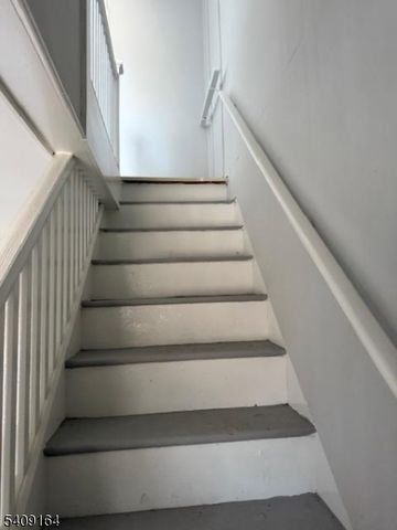 102 Mercer St, Phillipsburg Town, NJ 08865