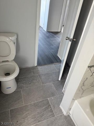 102 Mercer St, Phillipsburg Town, NJ 08865