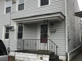 102 Mercer St, Phillipsburg Town, NJ 08865