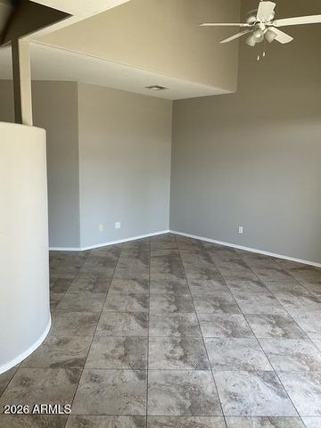 1015 S VAL VISTA Drive 33, Mesa, AZ 85204