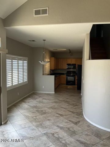 1015 S VAL VISTA Drive 33, Mesa, AZ 85204