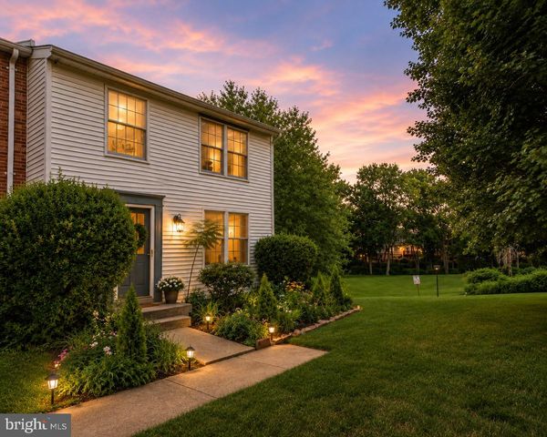 2100 GLENN SPRING CT, Falls Church, VA 22043