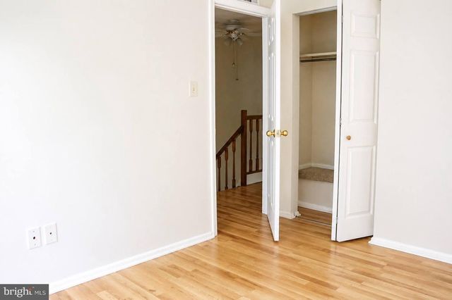 2100 GLENN SPRING CT, Falls Church, VA 22043