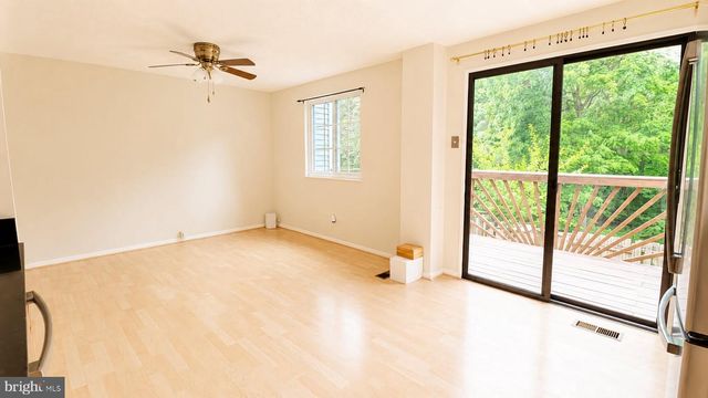 2100 GLENN SPRING CT, Falls Church, VA 22043