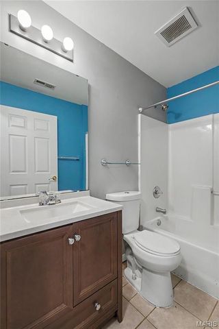 410 Benton C, St Peters, MO 63376