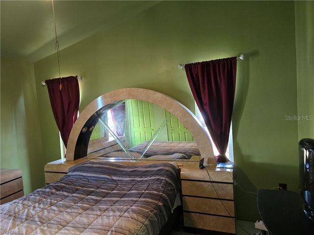 1017 NW 15TH STREET, Cape Coral, FL 33993