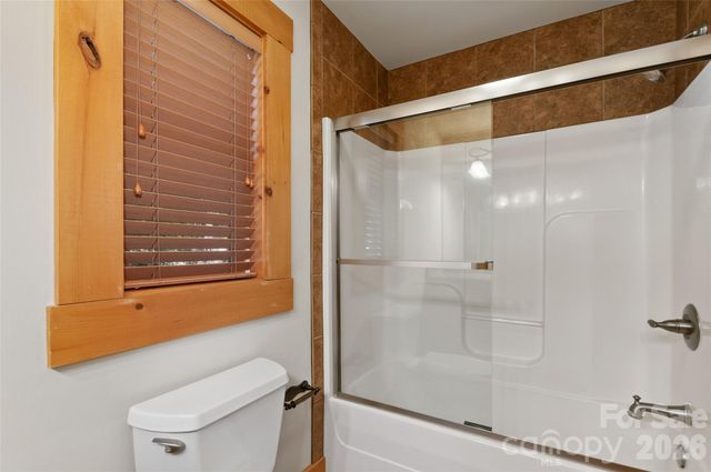 18 Rachels Circle, Maggie Valley, NC 28751
