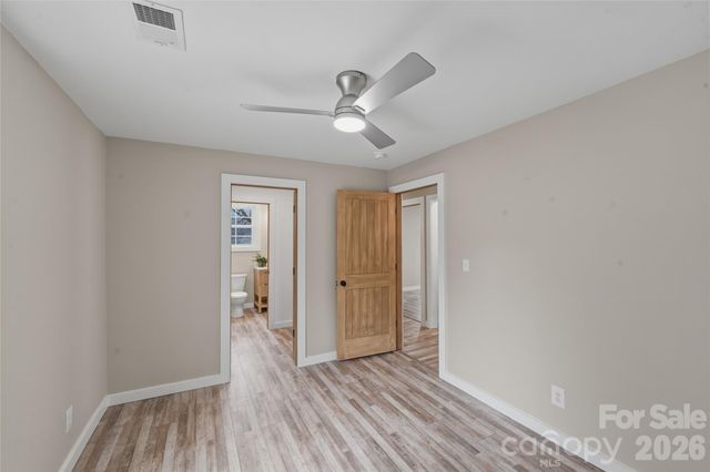 522 W Mclelland Avenue, Mooresville, NC 28115