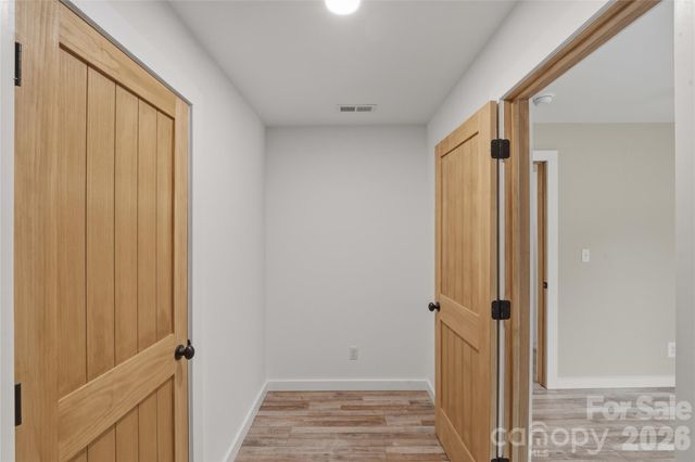 522 W Mclelland Avenue, Mooresville, NC 28115