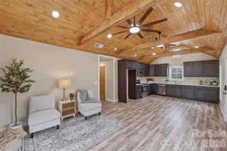 522 W Mclelland Avenue, Mooresville, NC 28115