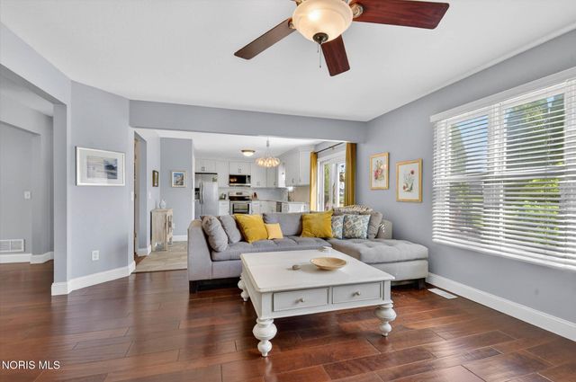 14517 Olde Trail Drive, Perrysburg, OH 43551