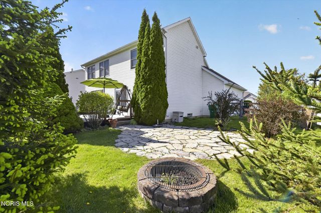 14517 Olde Trail Drive, Perrysburg, OH 43551