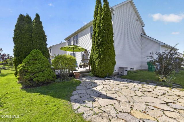 14517 Olde Trail Drive, Perrysburg, OH 43551