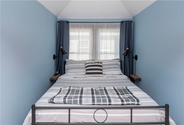 4 Newport Avenue B2, Newport, RI 02840