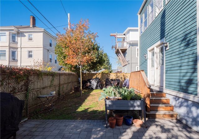 4 Newport Avenue B2, Newport, RI 02840