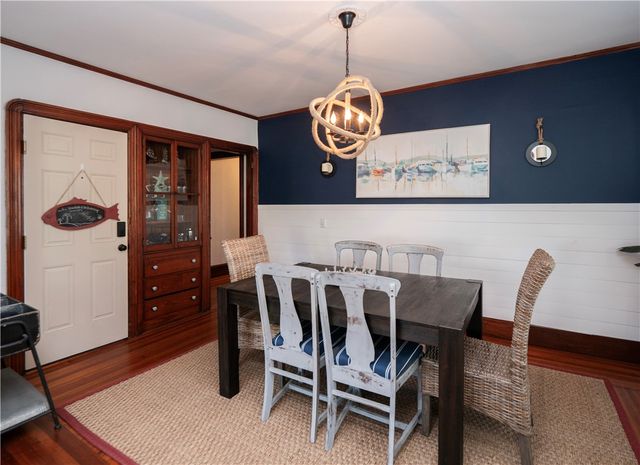 4 Newport Avenue B2, Newport, RI 02840